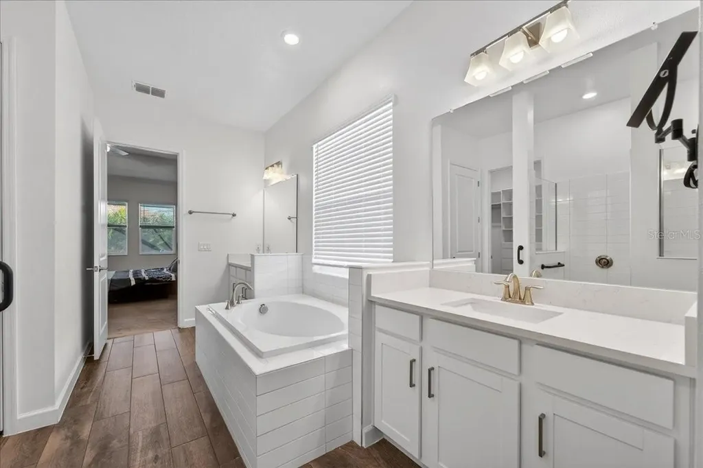 17173 Scuba Crest Street Wimauma FL 33598