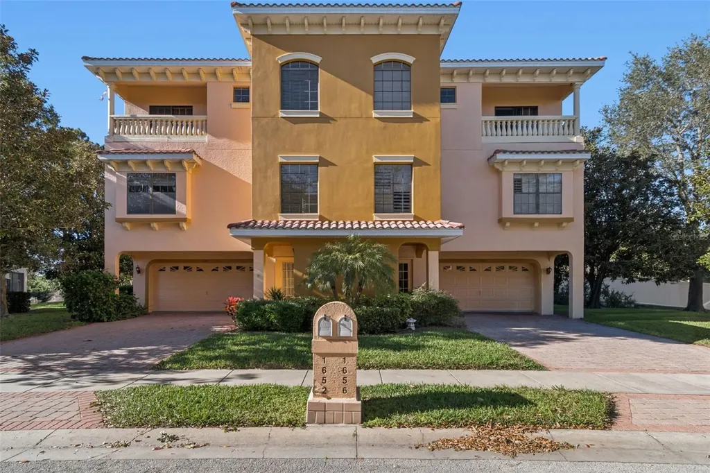 1652 Citrine Trail Tarpon Springs FL 34689