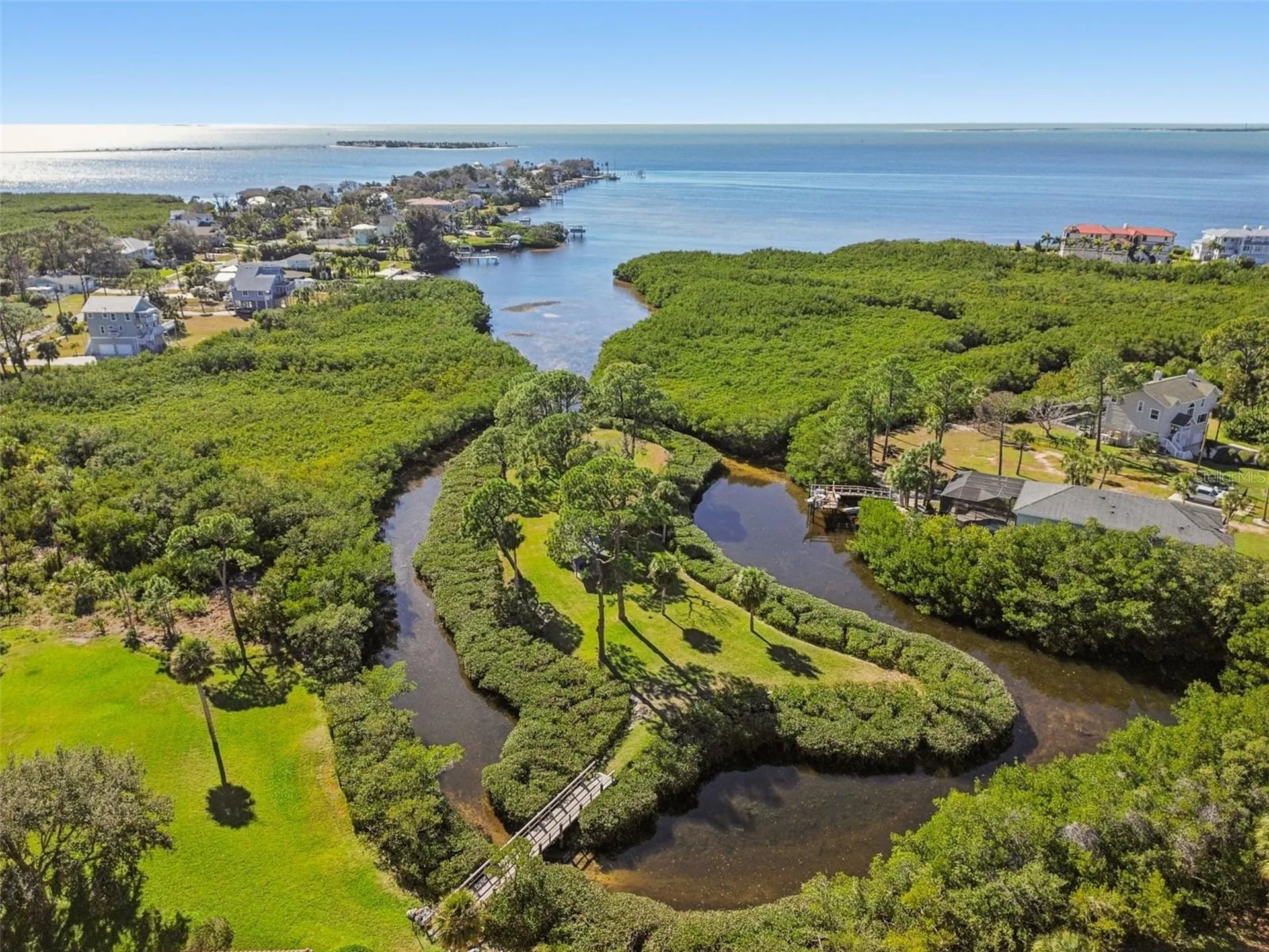 1652 Citrine Trail Tarpon Springs FL 34689