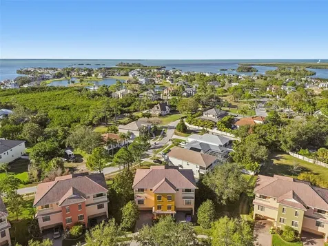 1652 Citrine Trail Tarpon Springs FL 34689