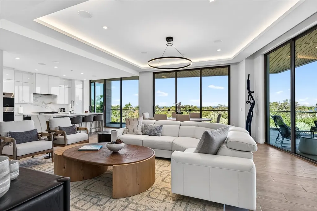 1591 Gulf Of Mexico Drive Longboat Key FL 34228