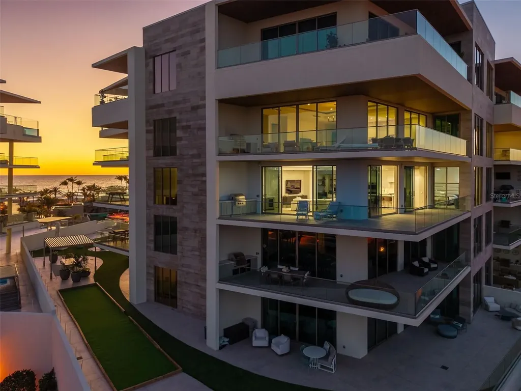 1591 Gulf Of Mexico Drive Longboat Key FL 34228