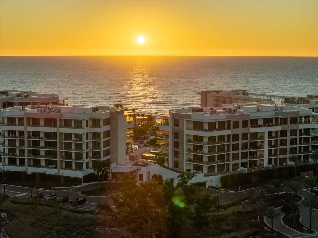 1591 Gulf Of Mexico Drive Longboat Key FL 34228