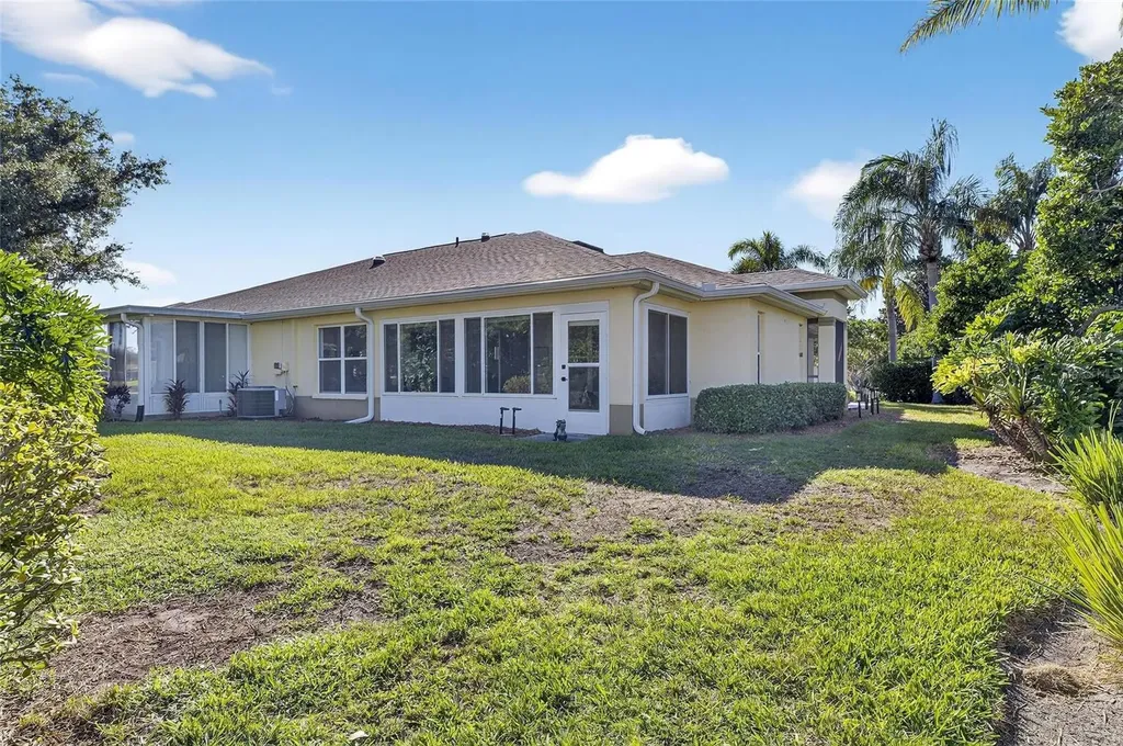 1201 Corinth Greens Drive Sun City Center FL 33573
