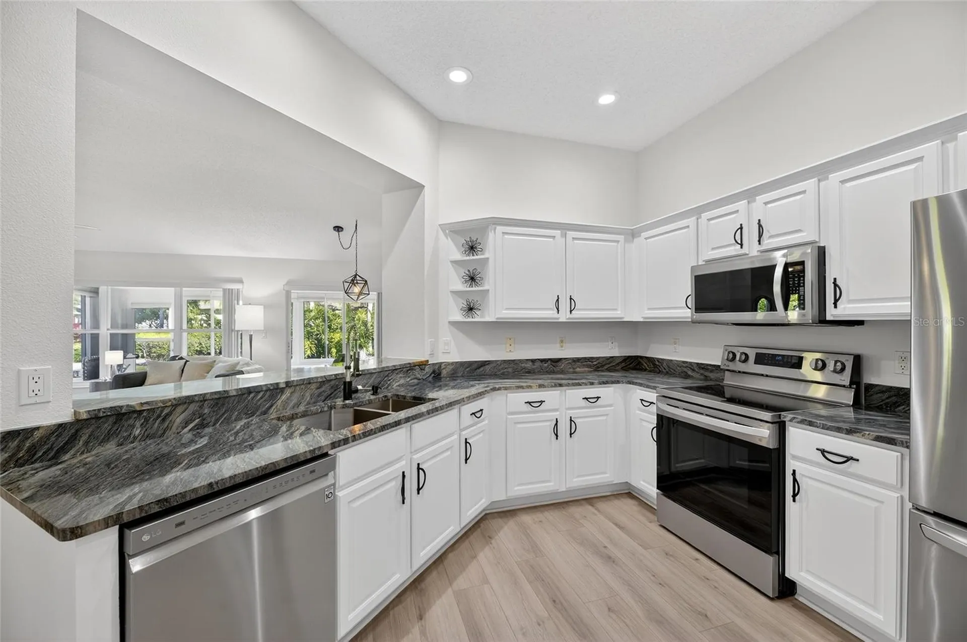 1201 Corinth Greens Drive Sun City Center FL 33573