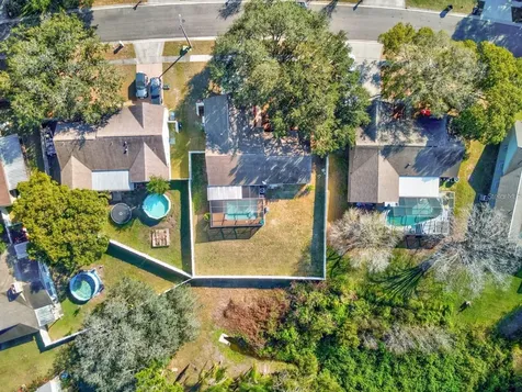 1330 Peachfield Drive Valrico FL 33596