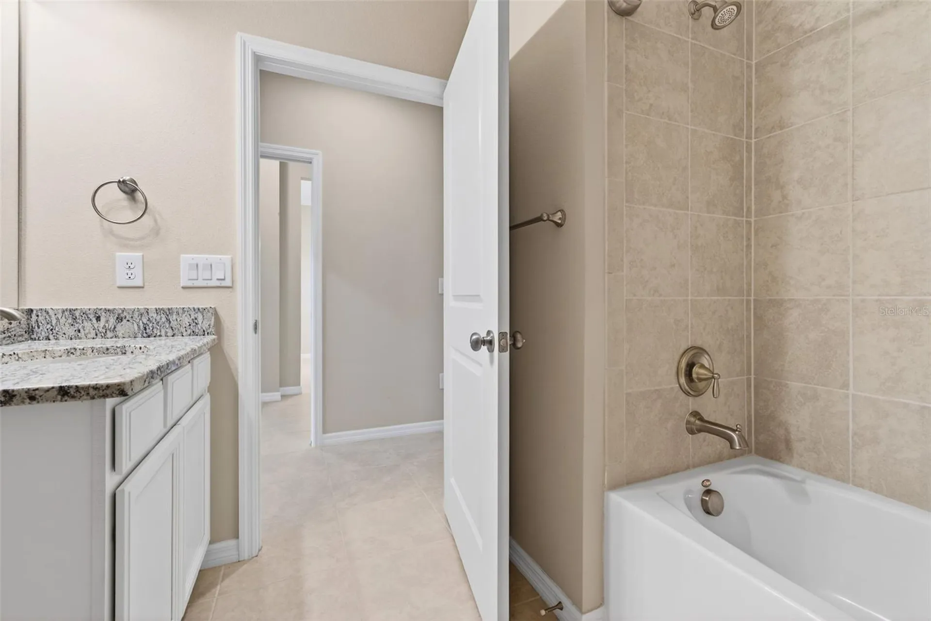 13738 Messina Loop Bradenton FL 34211