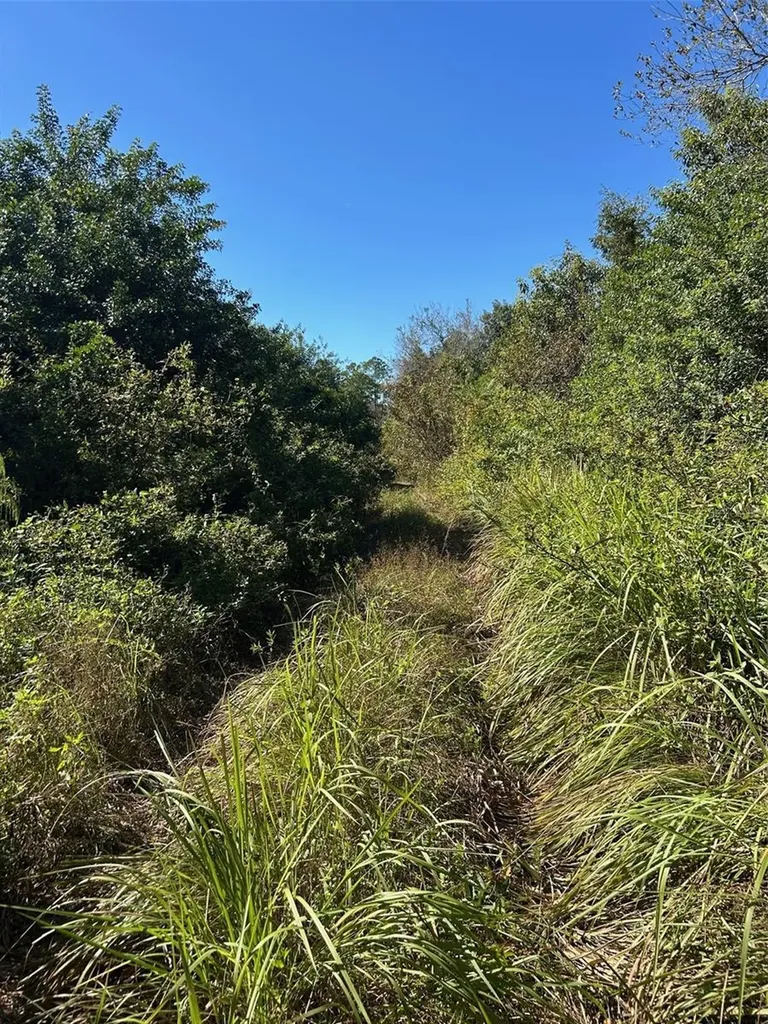 N/a Naples FL 34120