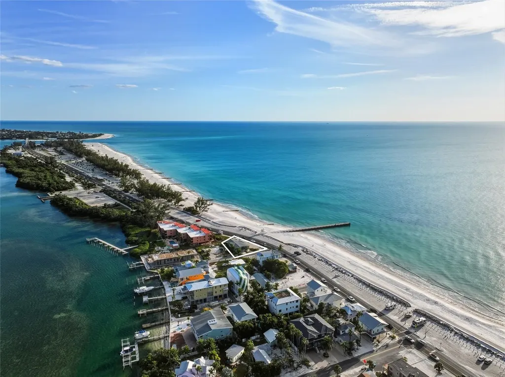 1303 Gulf Drive S Bradenton Beach FL 34217
