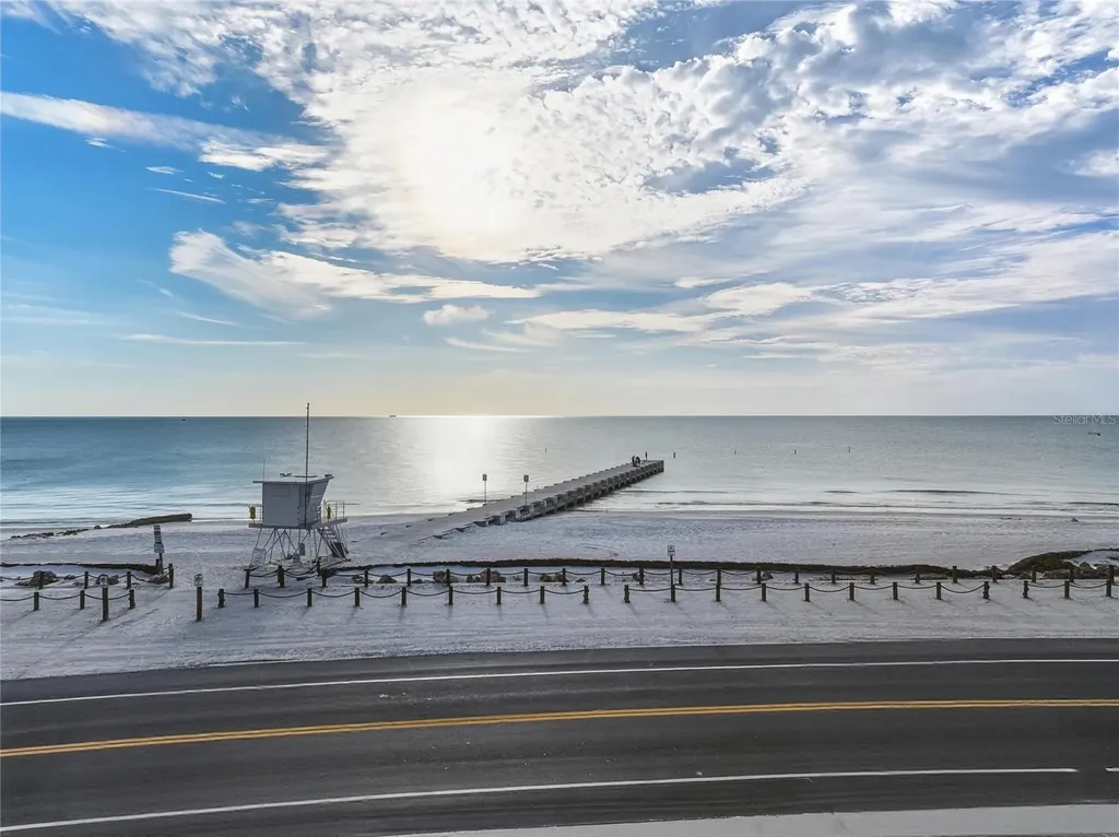 1303 Gulf Drive S Bradenton Beach FL 34217