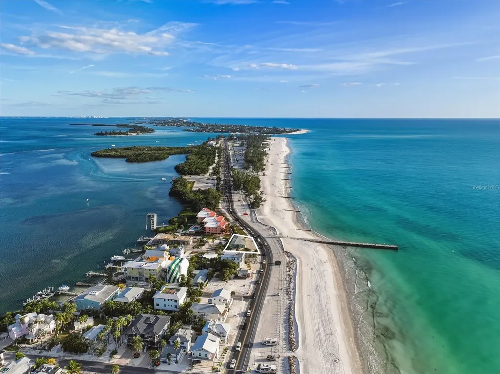 1303 Gulf Drive S Bradenton Beach FL 34217