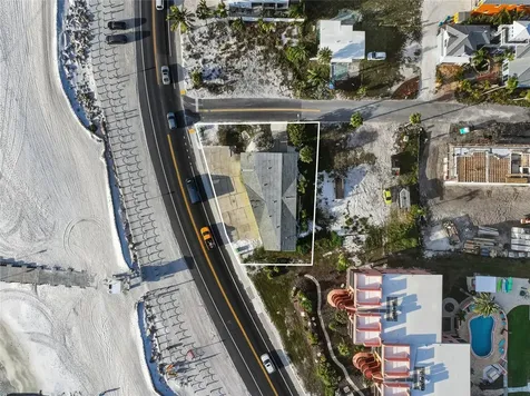 1303 Gulf Drive S Bradenton Beach FL 34217