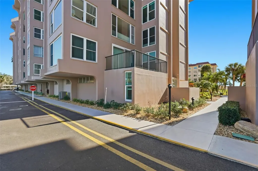 632 Edgewater Drive Dunedin FL 34698