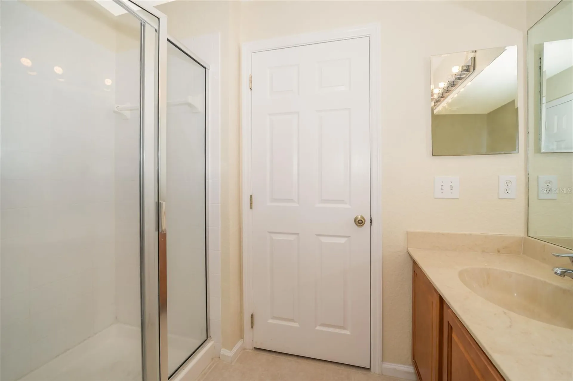 13942 Dove Wing Court Orlando FL 32828