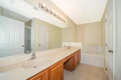 13942 Dove Wing Court Orlando FL 32828