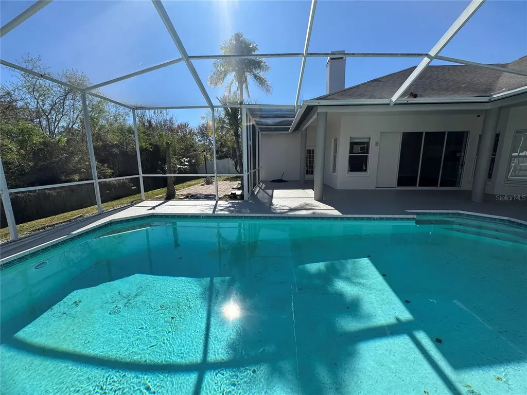 28724 Hanging Moss Loop Wesley Chapel FL 33543
