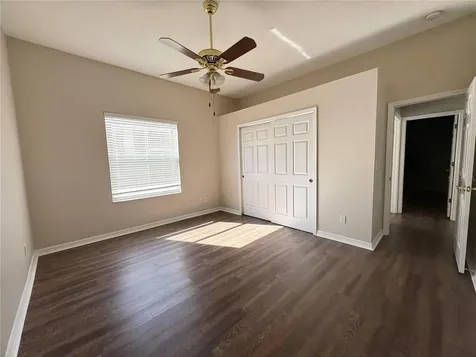 28724 Hanging Moss Loop Wesley Chapel FL 33543