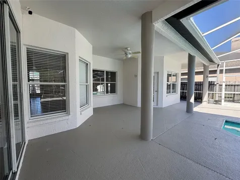 28724 Hanging Moss Loop Wesley Chapel FL 33543