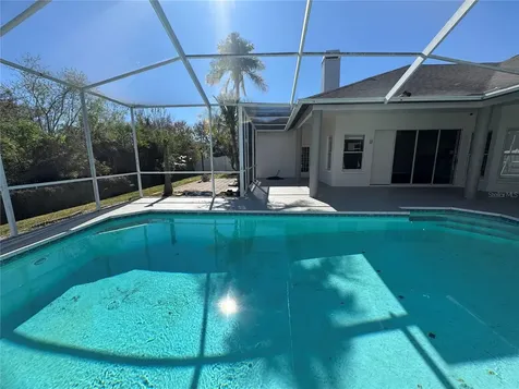 28724 Hanging Moss Loop Wesley Chapel FL 33543