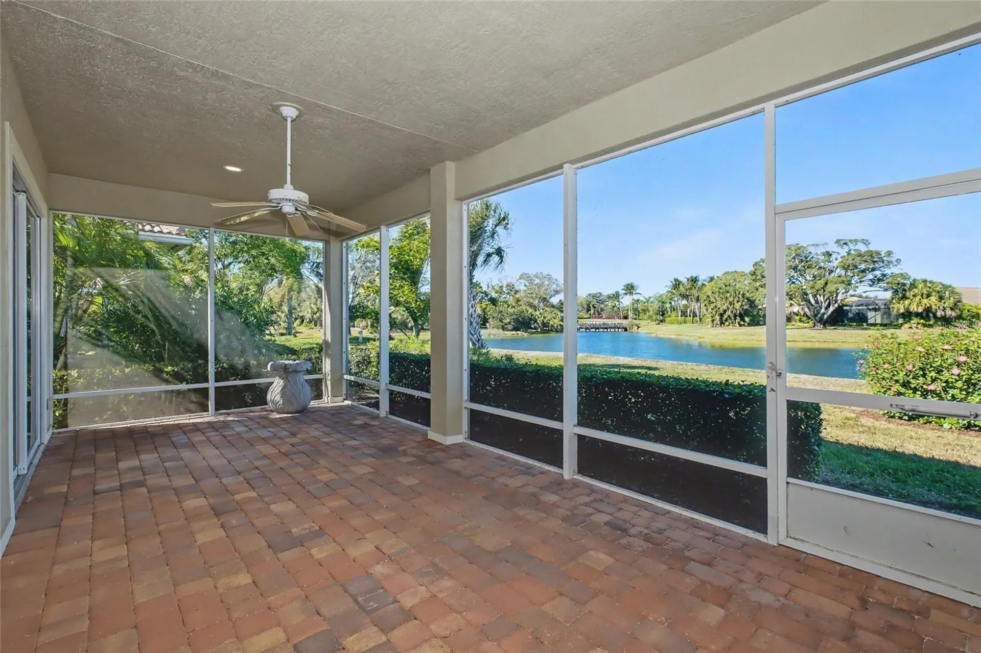 2158 Falls Circle Vero Beach FL 32967
