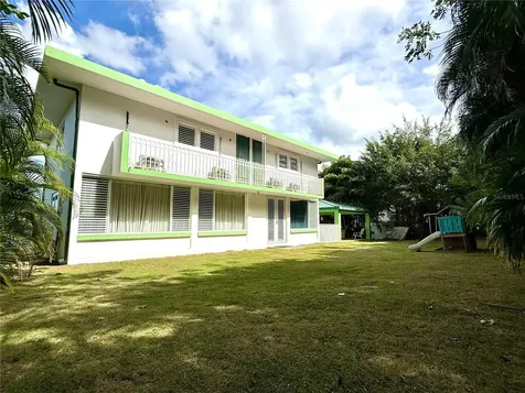 5 Batey Oeste Luquillo PR 00773