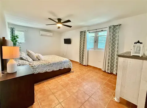 5 Batey Oeste Luquillo PR 00773