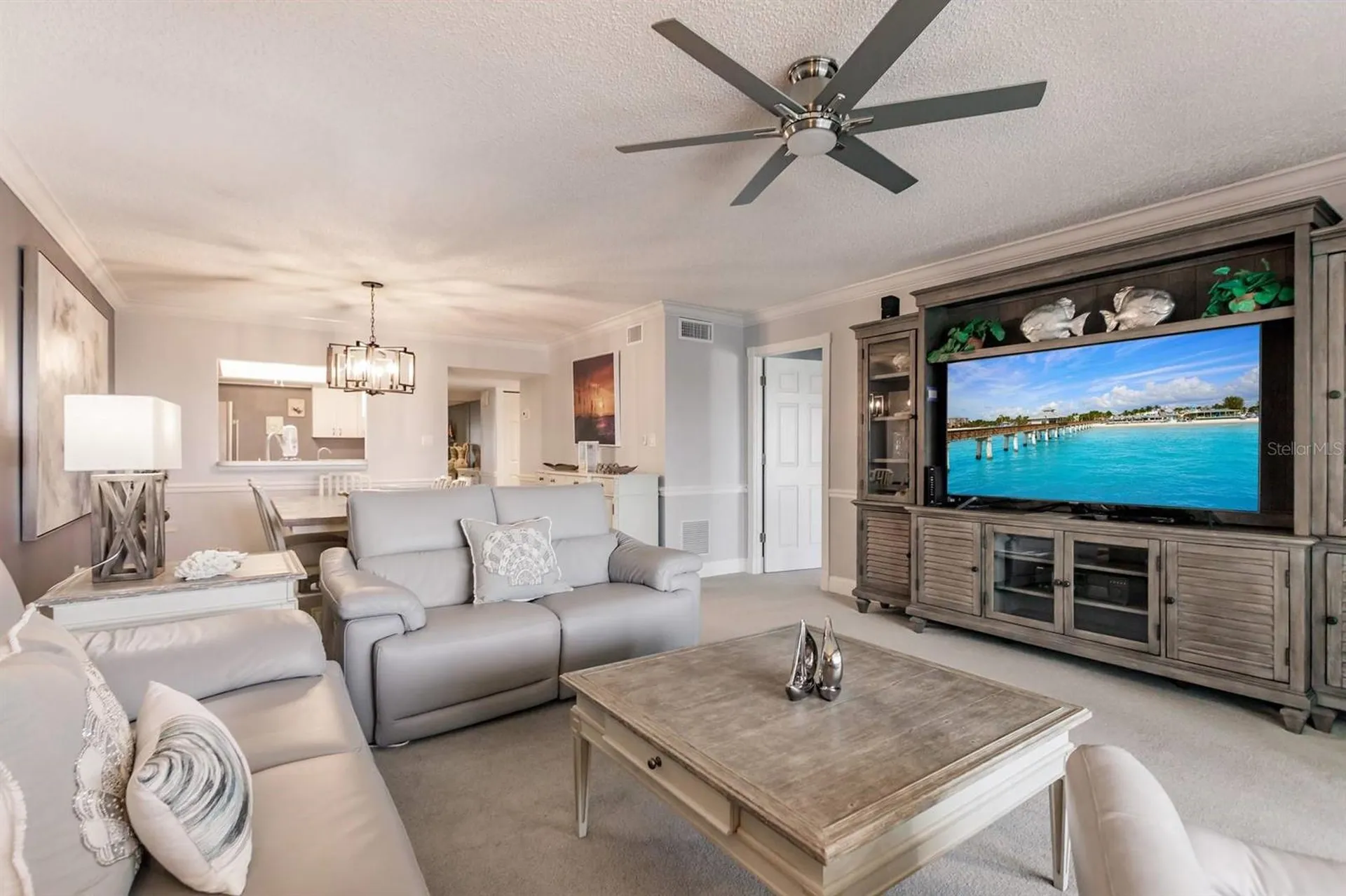 1055 W Peppertree Drive Sarasota FL 34242