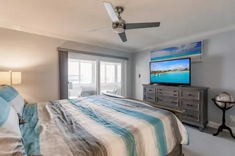 1055 W Peppertree Drive Sarasota FL 34242