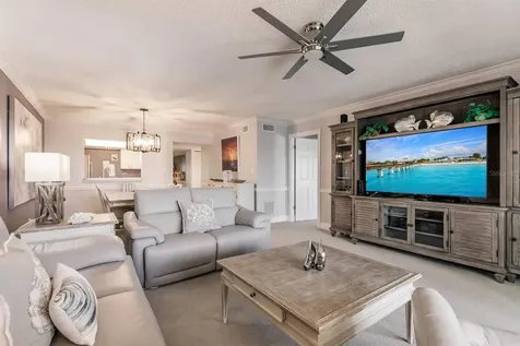 1055 W Peppertree Drive Sarasota FL 34242