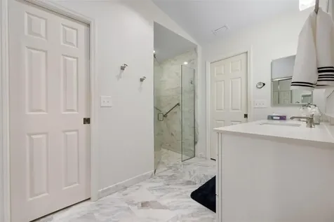 6964 Country Lakes Circle Sarasota FL 34243