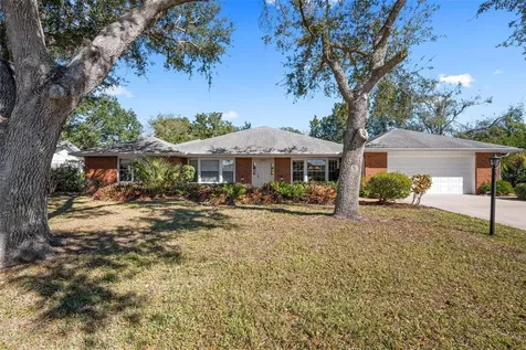 6964 Country Lakes Circle Sarasota FL 34243