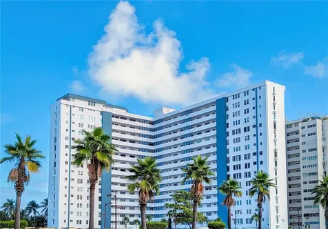 4327 Isla Verde Avenue Carolina PR 00979