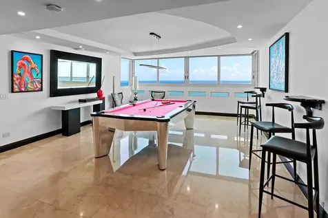 4327 Isla Verde Avenue Carolina PR 00979