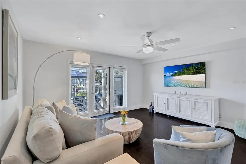 4799 Coquina Key Drive SE St Petersburg FL 33705