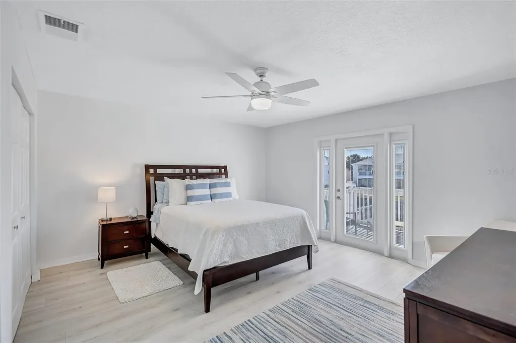 4799 Coquina Key Drive SE St Petersburg FL 33705