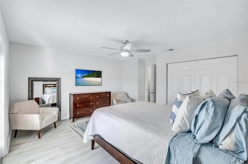 4799 Coquina Key Drive SE St Petersburg FL 33705