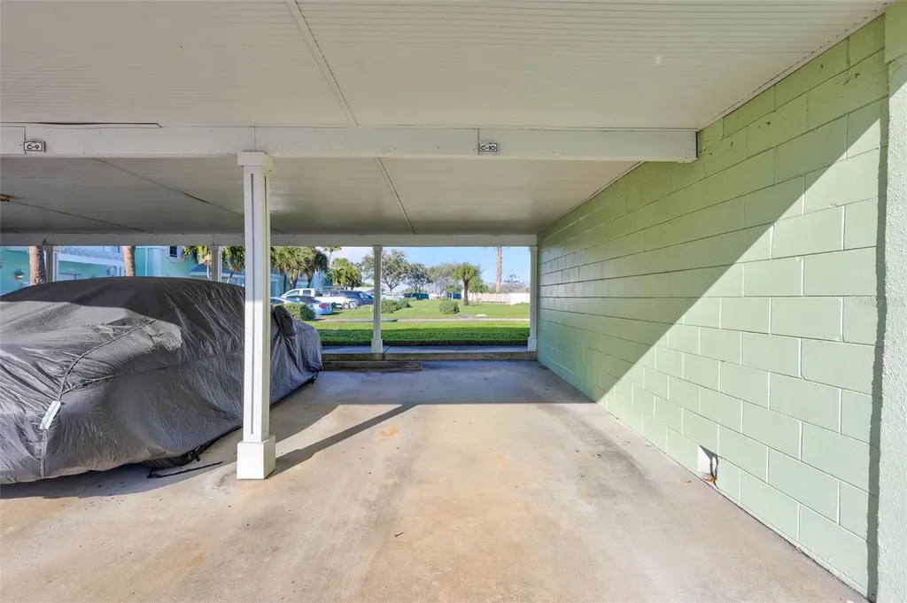 4799 Coquina Key Drive SE St Petersburg FL 33705