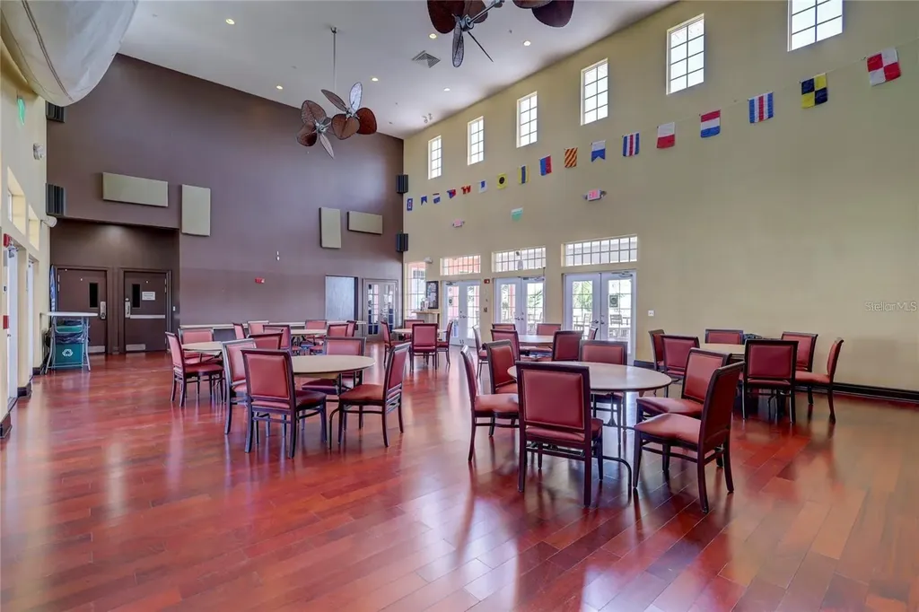 4799 Coquina Key Drive SE St Petersburg FL 33705