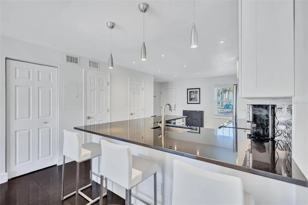 4799 Coquina Key Drive SE St Petersburg FL 33705