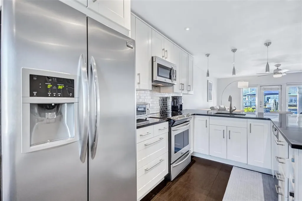 4799 Coquina Key Drive SE St Petersburg FL 33705