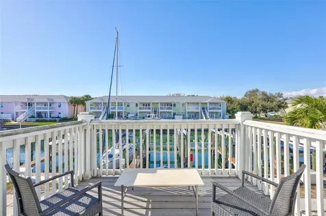 4799 Coquina Key Drive SE St Petersburg FL 33705