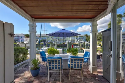 4799 Coquina Key Drive SE St Petersburg FL 33705