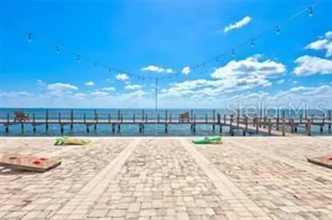 4799 Coquina Key Drive SE St Petersburg FL 33705