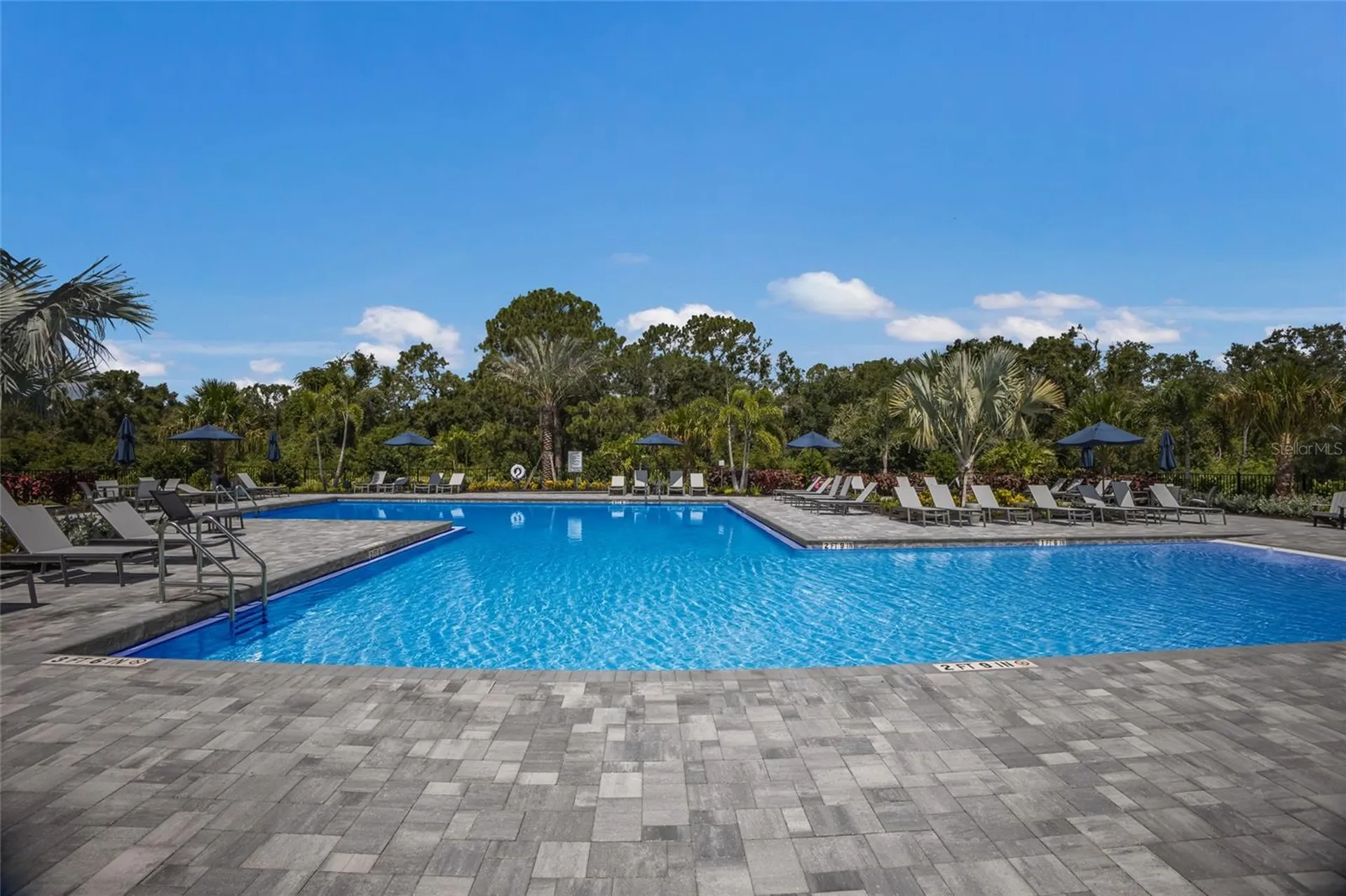 5470 Silverside Pine Court Lakewood Ranch FL 34211