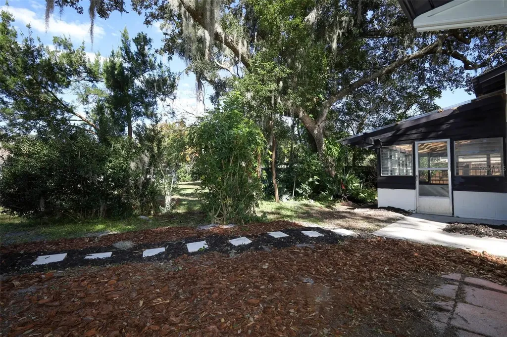 341 Hammond Street New Smyrna Beach FL 32168