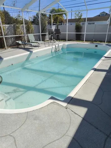 774 40th Avenue NE St Petersburg FL 33703