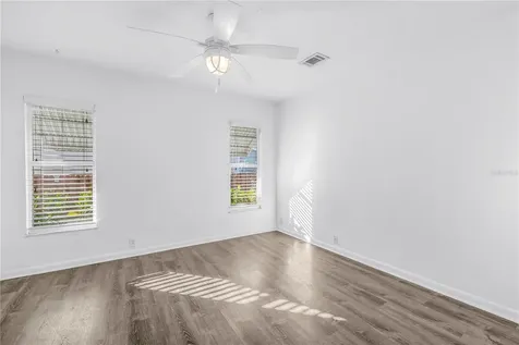 774 40th Avenue NE St Petersburg FL 33703