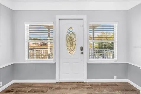 774 40th Avenue NE St Petersburg FL 33703