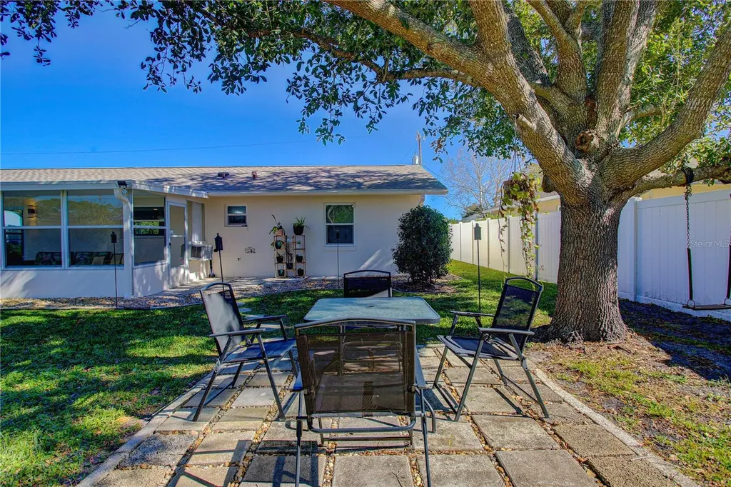 142 Foster Lane Palm Coast FL 32137