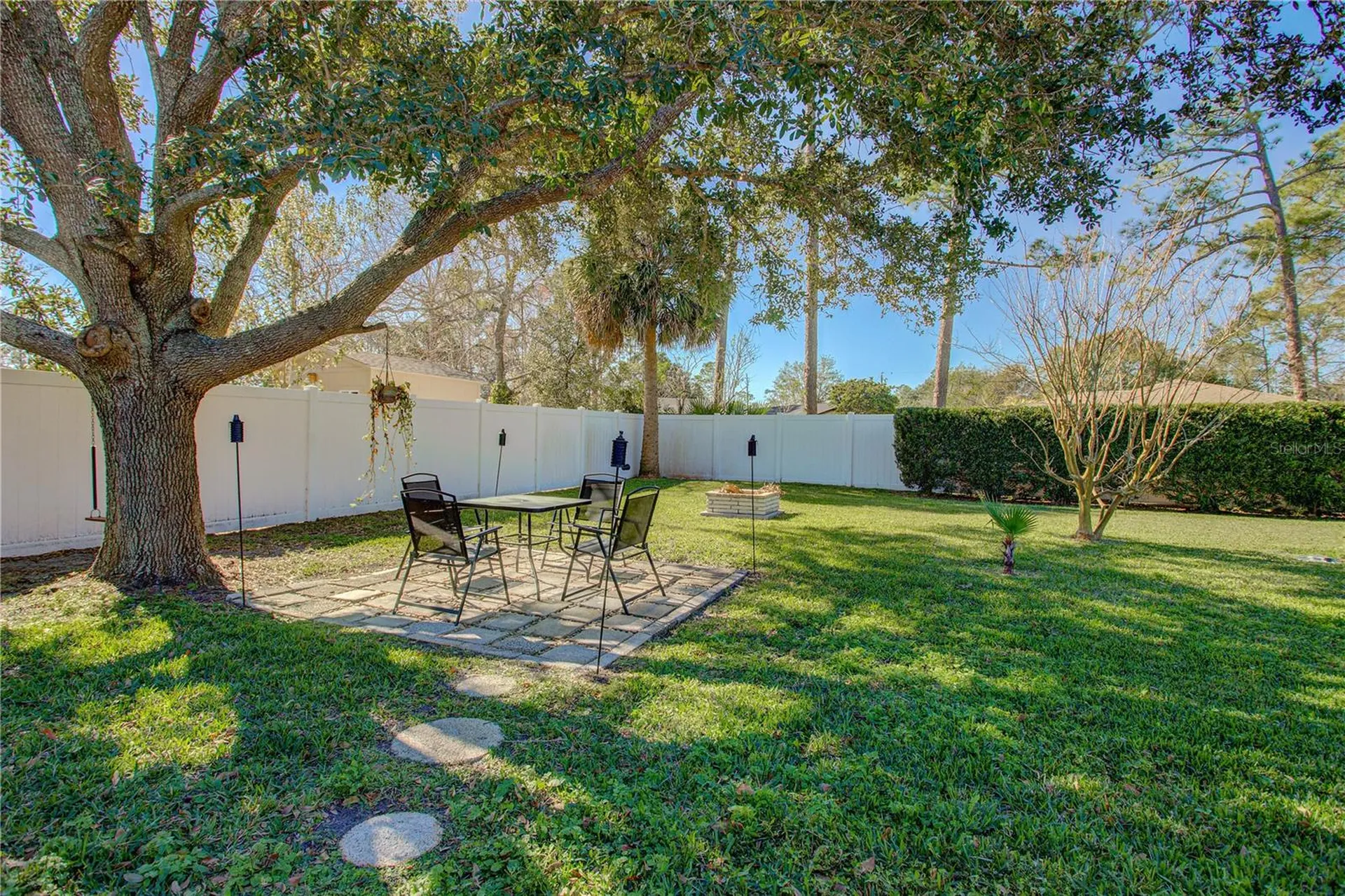 142 Foster Lane Palm Coast FL 32137